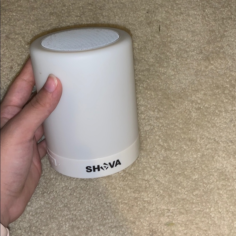 Speaker - Picture 2 of 7